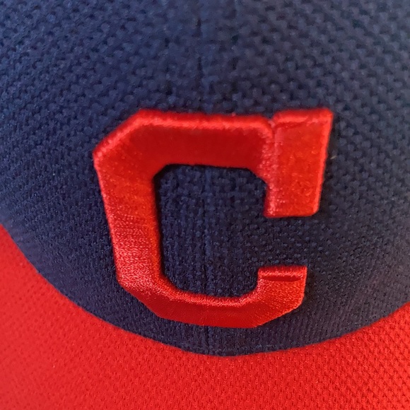 Cleveland Guardians New Era Baseball Cap - Picture 3 of 7
